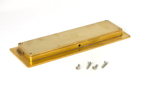 Plain Rectangular Pull