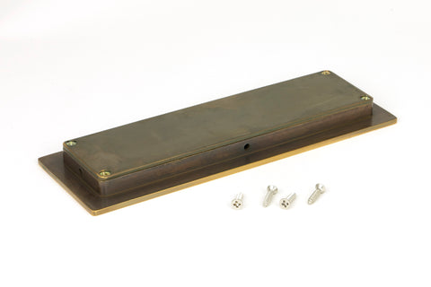 Plain Rectangular Pull