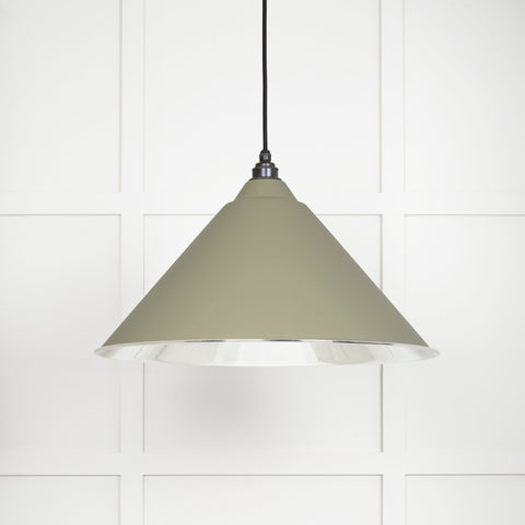 Smooth Nickel Hockley Pendant in Tump