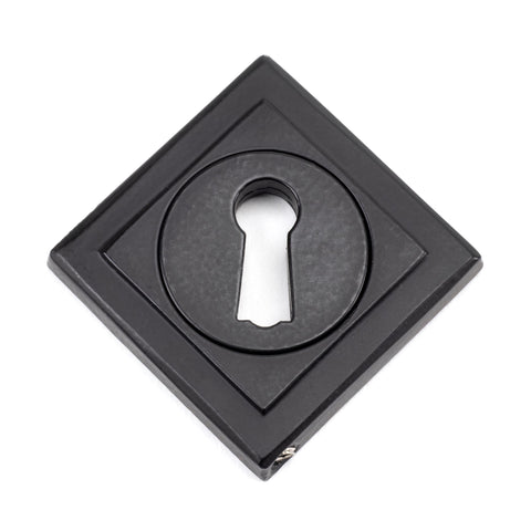 Round Escutcheon