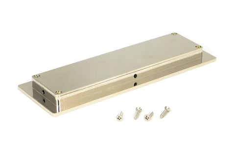 Plain Rectangular Pull