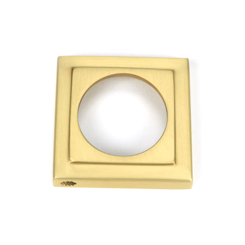 Round Escutcheon