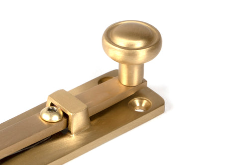 Universal Bolt
