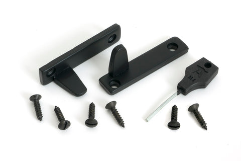 Night-Vent Locking Newbury Fastener