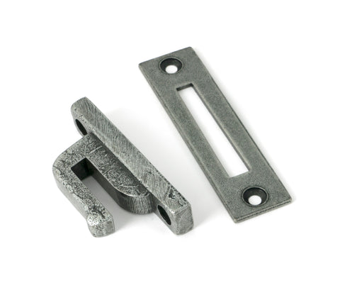 Locking Newbury Fastener