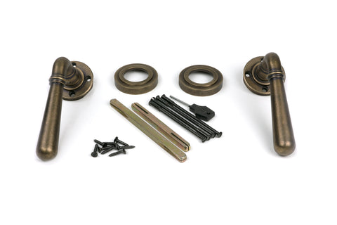Newbury Lever on Rose Set (Sprung)