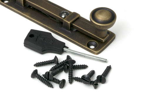 Universal Bolt