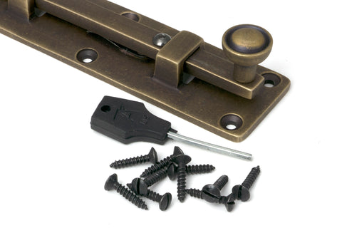 Universal Bolt