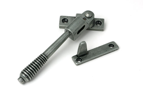 Night-Vent Locking Reeded Fastener