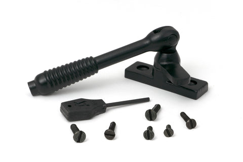 Locking Reeded Fastener