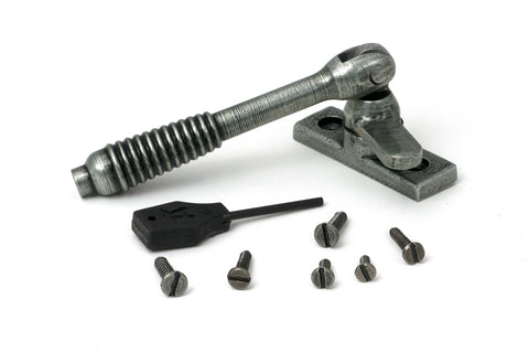 Locking Reeded Fastener