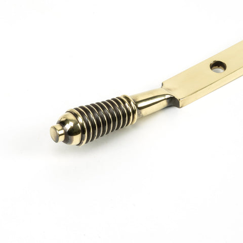 Reeded Stay