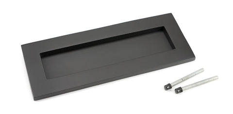 Letter Plate