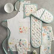 Oven Gloves, Tea Towels & Aprons