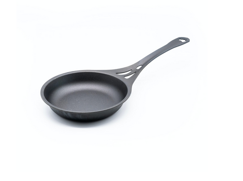 Solidteknics Iron Skillet