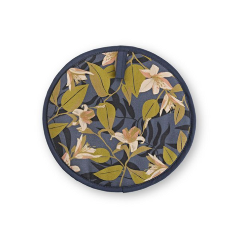 Aga Lilies Pot Grab
